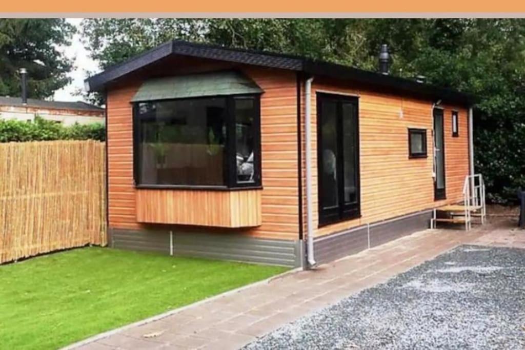 Het Eikenhuisje In Putten; Huisje Op De Veluwe. Ngoại thất bức ảnh
